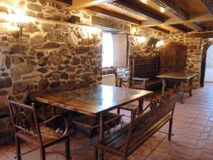 Zdjęcie z galerii obiektu Hostal Residencia El Mirador del Pedroso w mieście Barbadillo del Pez