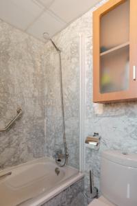 Kúpeľňa v ubytovaní Apartamento Residencial Bajondillo