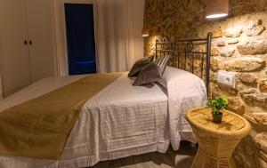 Posteľ alebo postele v izbe v ubytovaní Knysna Boutique Rooms