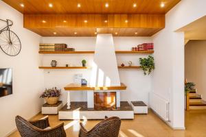 Posedenie v ubytovaní Casa Mirestany- Wonderful house with amazing views