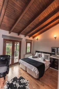 En eller flere senge i et værelse på MyHomeSapanca + 34 billeder