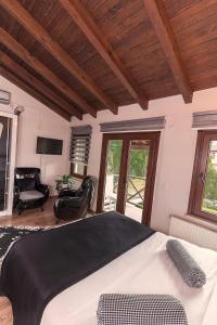 Et tv og/eller underholdning på MyHomeSapanca