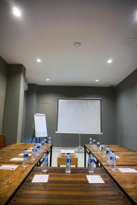 Konferenční prostory v ubytování HOTEL PANTES SIMPANG LIMA SEMARANG