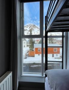 Nespecifikovaný výhled na hory nebo výhled na hory při pohledu z apartmánu