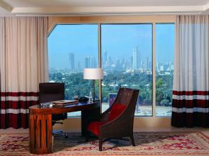 Ruang duduk di Raffles Dubai