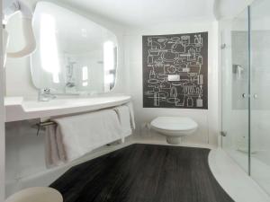 Gallery image of ibis London Docklands Canary Wharf in London