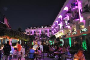Hosté ubytování Camyuva Beach Hotel