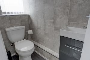Gallery image of Sunderland Self Catering 4 - City Centre Townhouse with free parking in Sunderland