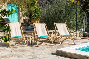 Vonkajšia záhrada v ubytovaní Rustic Stone Villa Begovi Dvori- 15 minutes to Dubrovnik