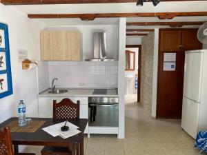 A kitchen or kitchenette at Cocorelax