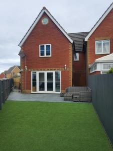 Gallery image of SunnyVale in Barry