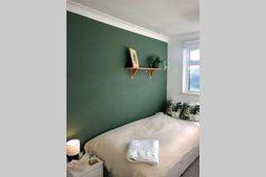 Falmouth Parkside 4BR Home, Perfect Family Getaway