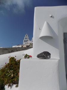 El edificio en el que está la casa vacacional