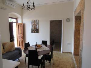Posezení v ubytování Pitini Sevasti house