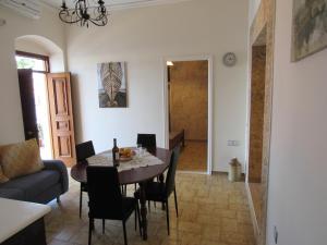 Posezení v ubytování Pitini Sevasti house