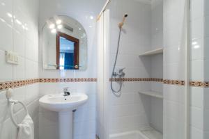 Koupelna v ubytování Hotel Reig