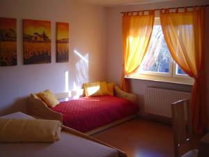 Postel nebo postele na pokoji v ubytování Gasthof Hotel Traube