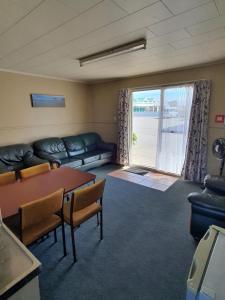 Gallery image of Ascot Motor Lodge in Westport