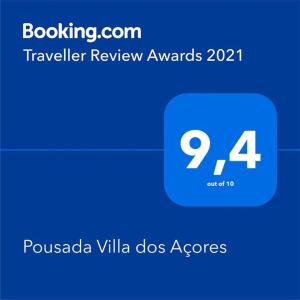 Pousada Villa dos Açores في بومبينهاس: صندوق ازرق عليه رقم اربعه