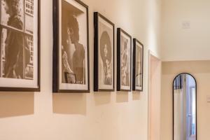 Fotografie z fotogalerie ubytování Chester City Centre Cottage, Sleeps 6 with FREE Parking v destinaci Chester