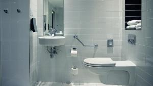 Baðherbergi á Holiday Inn Express Strasbourg - Sud by IHG