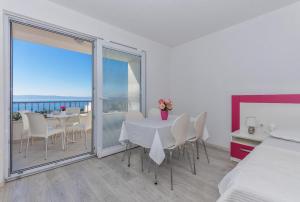 Nespecifikovaný výhled na moře nebo výhled na moře při pohledu z apartmánu