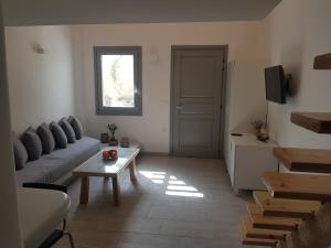 Gallery image of Empyreal Blue Apartments in Dexamenes