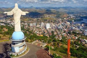 an aerial view of the christ the redeemer statue at Hotel Albinos in Itaperuna
