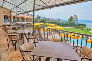 View ng pool sa Goma Serena Hotel o sa malapit