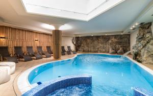 Bazén v ubytování Hotel Jaufentalerhof nebo v jeho okolí