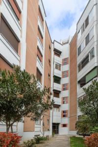 The building in which Az apartmant is located