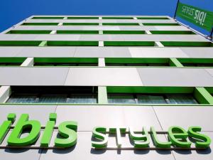 Certifikát, hodnocení, plakát nebo jiný dokument vystavený v ubytování Hôtel ibis Styles Clermont-Ferrand Gare