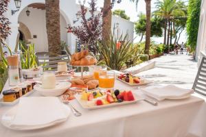 Comida no hotel ou em algum lugar perto