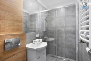 Kúpeľňa v ubytovaní MS Apartments Sky Tower VI + 13 fotografií
