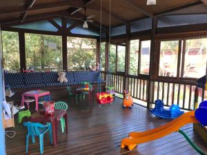 Clube infantil em Amoreiras Hotel Pousada