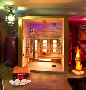Fotografie z fotogalerie ubytování Whirlpool Suite Marrakesch-Lounge v destinaci Stelle