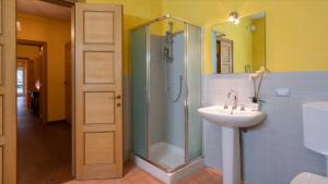 Kúpeľňa v ubytovaní CASA DEL VENTO 10, Emma Villas