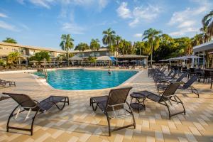 A piscina localizada em Grand Carimã Resort & Convention Center ou nos arredores