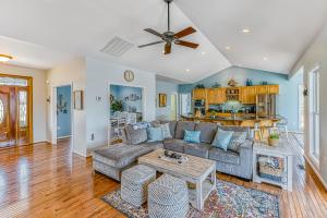 Φωτογραφία από το άλμπουμ του Kamino Kove σε Mineral