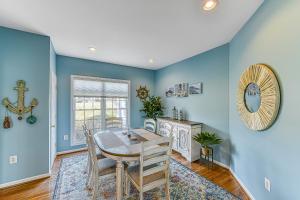 Φωτογραφία από το άλμπουμ του Kamino Kove σε Mineral