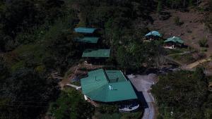 Landskap semula jadi dekat dengan lodge