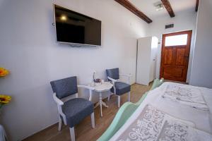 Μια τηλεόραση ή/και κέντρο ψυχαγωγίας στο Salaš Isailovi