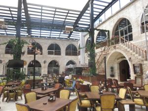 Restaurace v ubytování BEHRAMPAŞA OTEL &CAFE &RESTAURANT