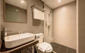 Bagno di Yellow Bee Tanah Abang