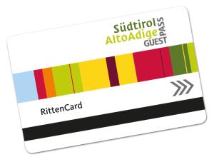 una tarjeta de crédito con una raya de color arco iris en Haus Pichler Apartment, en Collalbo
