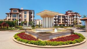 Galeriebild der Unterkunft Oasis Beach Club in Lozenets