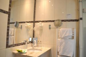 Bilik mandi di Hotel Ochsen Stuttgart