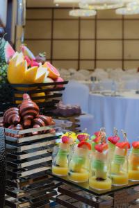 Eten bij of ergens in de buurt van het hotel

