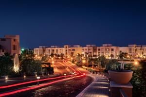 Afbeelding uit fotogalerij van Gleaming 1 BR Apt Mangroovy w Pool & Beach Access in Hurghada