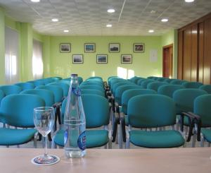 Konferenční prostory v ubytování Hotel Sierra Luz + 37 fotografií